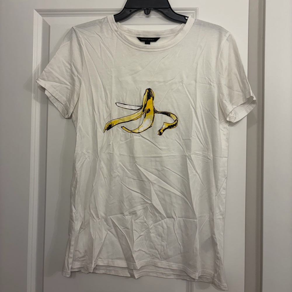 Banana Republic White Tee with Banana 🍌